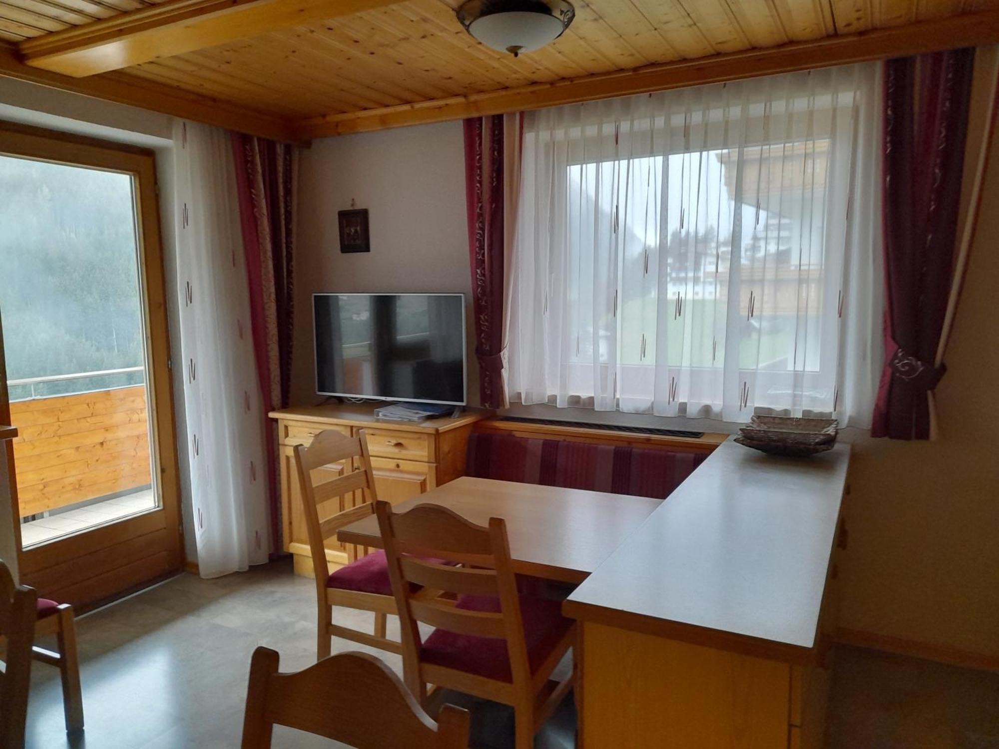 Haus Ladner - Josef Und Marianne Apartment Kappl  Bagian luar foto